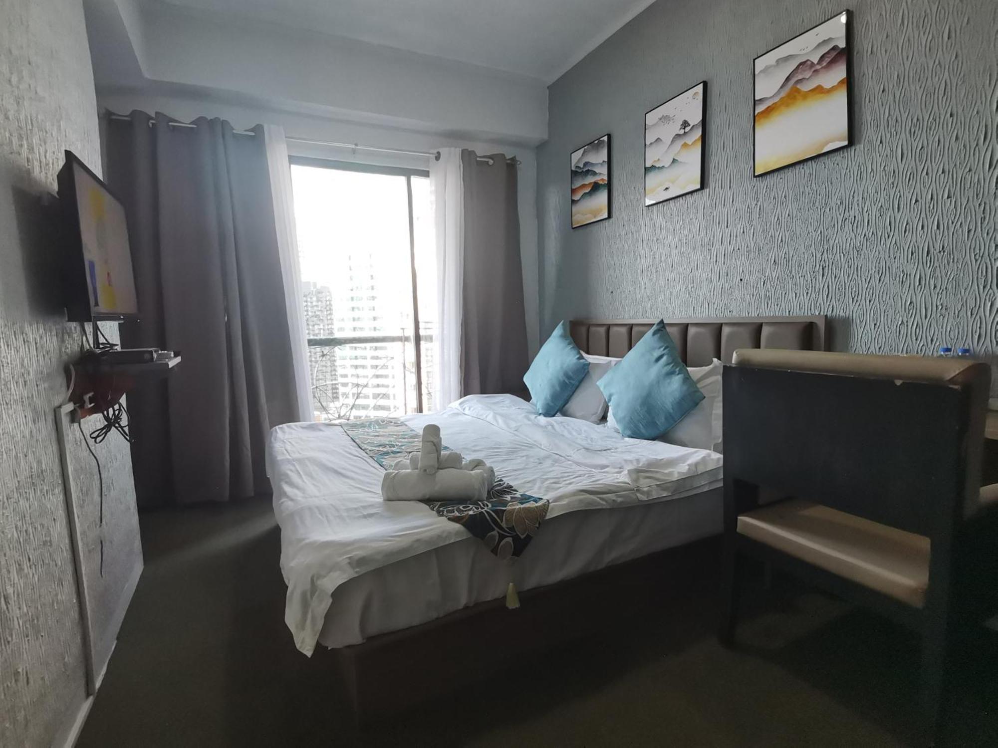 Warm Makati Apart otel Makati City Dış mekan fotoğraf